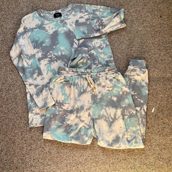 Tye dye lounge set - Picture 6 of 9